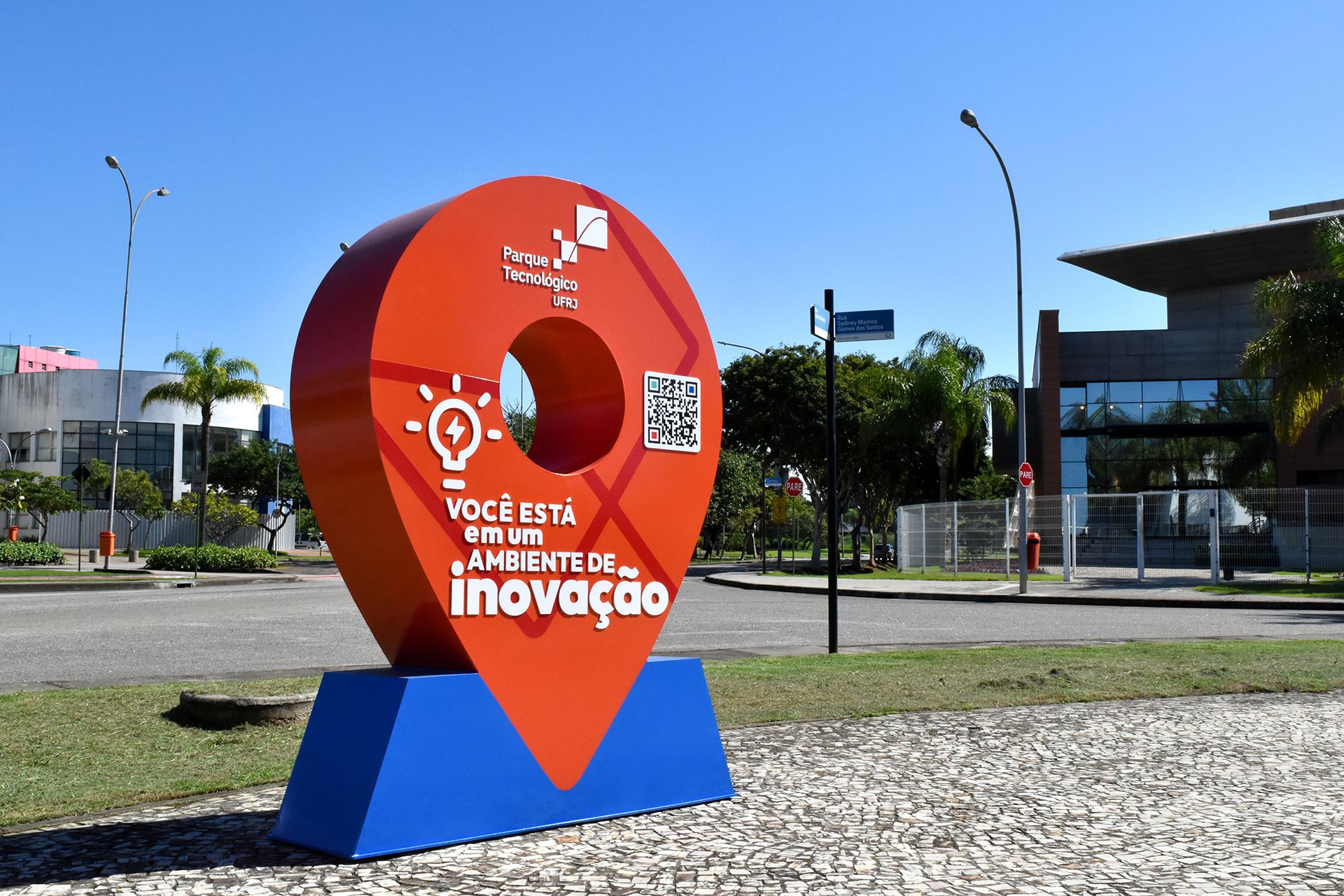 Image gallery marquee